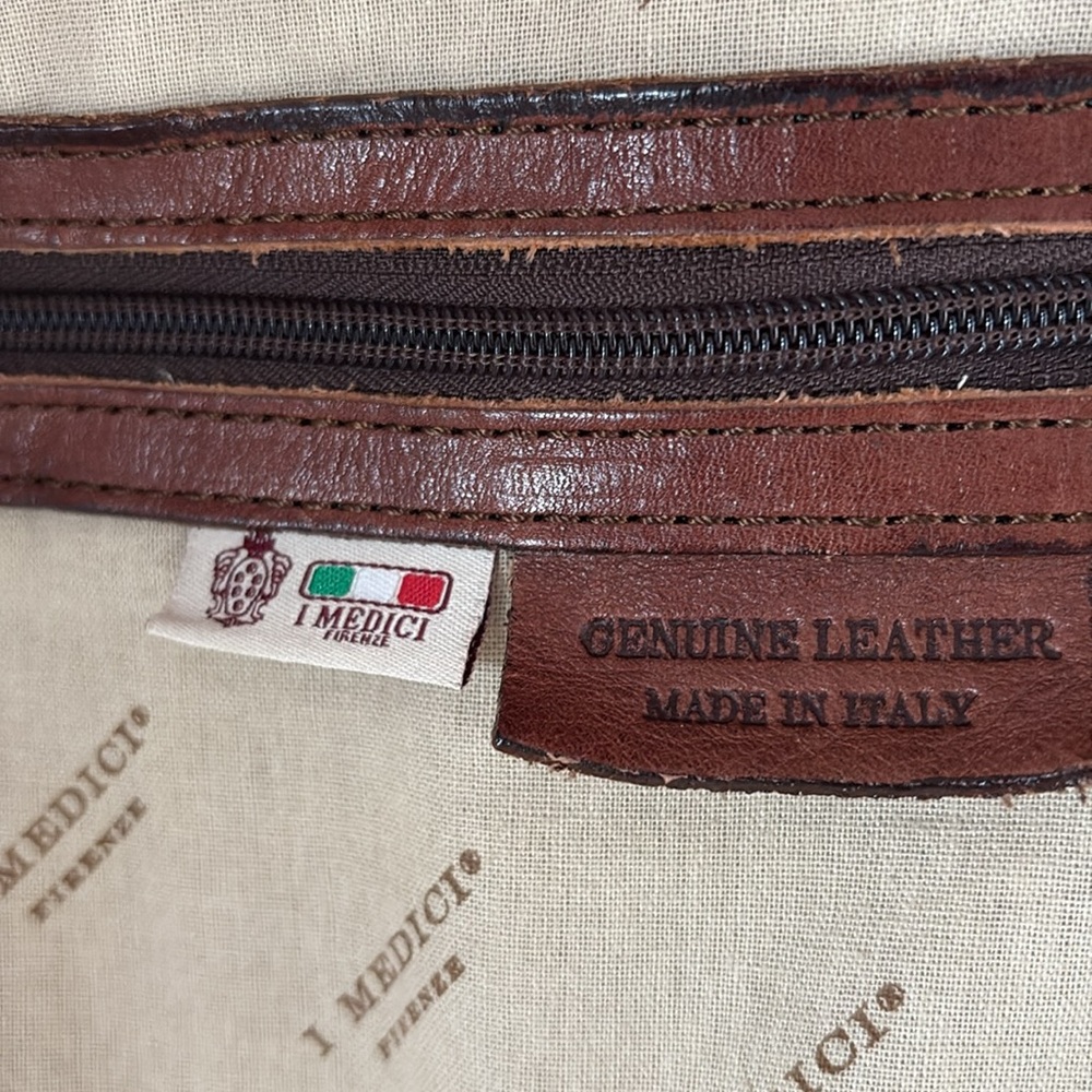 BROWN LEATHER BAGPACK - Picture 8 of 11